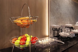 Free daily full breakfast