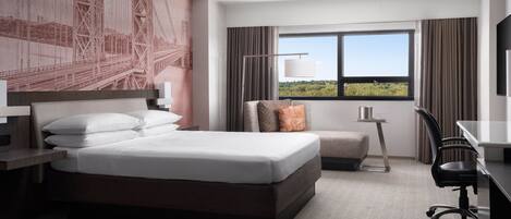 Premium bedding, in-room safe, desk, laptop workspace