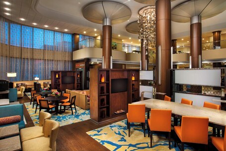 Teaneck Marriott at Glenpointe - Image 1