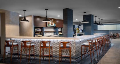 DoubleTree by Hilton Ann Arbor North