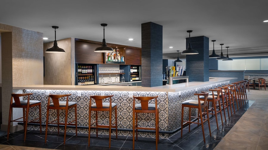 DoubleTree by Hilton Ann Arbor North