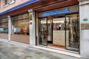 Fassade der Unterkunft