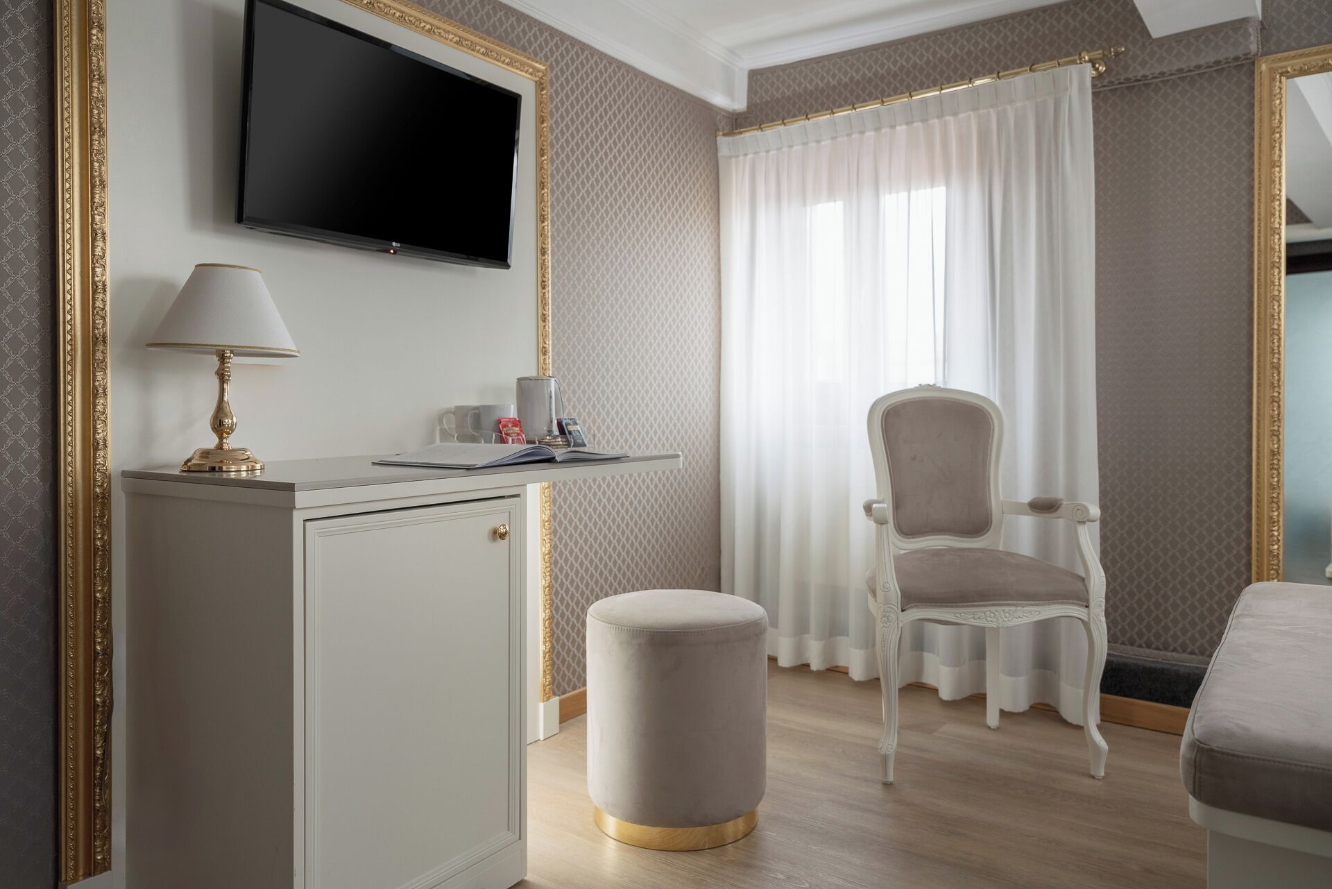 superior double room | 1 bedroom, hypo-allergenic bedding, down duvets, minibar