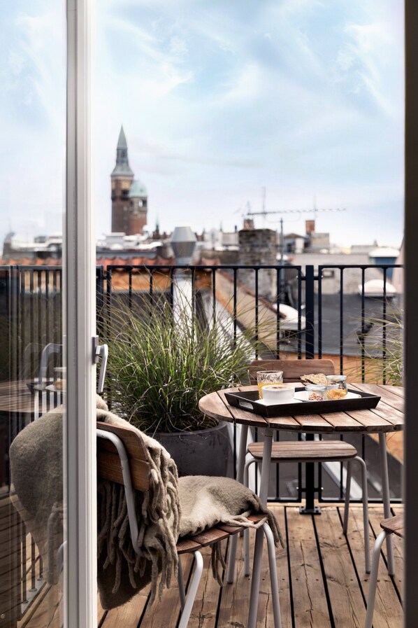 Penthouse with Balcony | Balcony view
