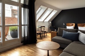 Penthouse with Balcony | Hypo-allergenic bedding, down duvets, in-room safe, soundproofing - Boutique Hotel SP34 (Copenhagen)