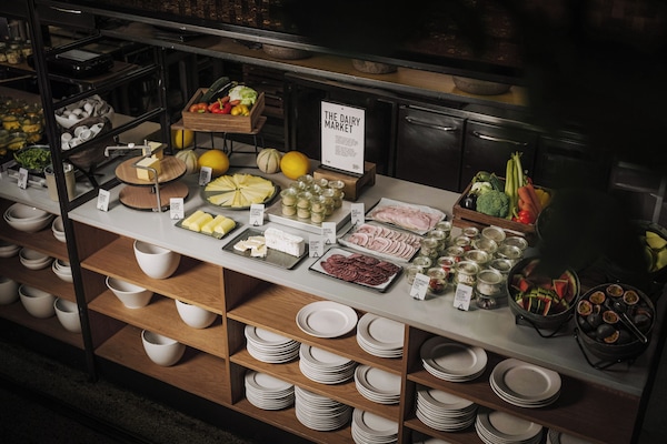 Frukostbuffé varje dag mot avgift