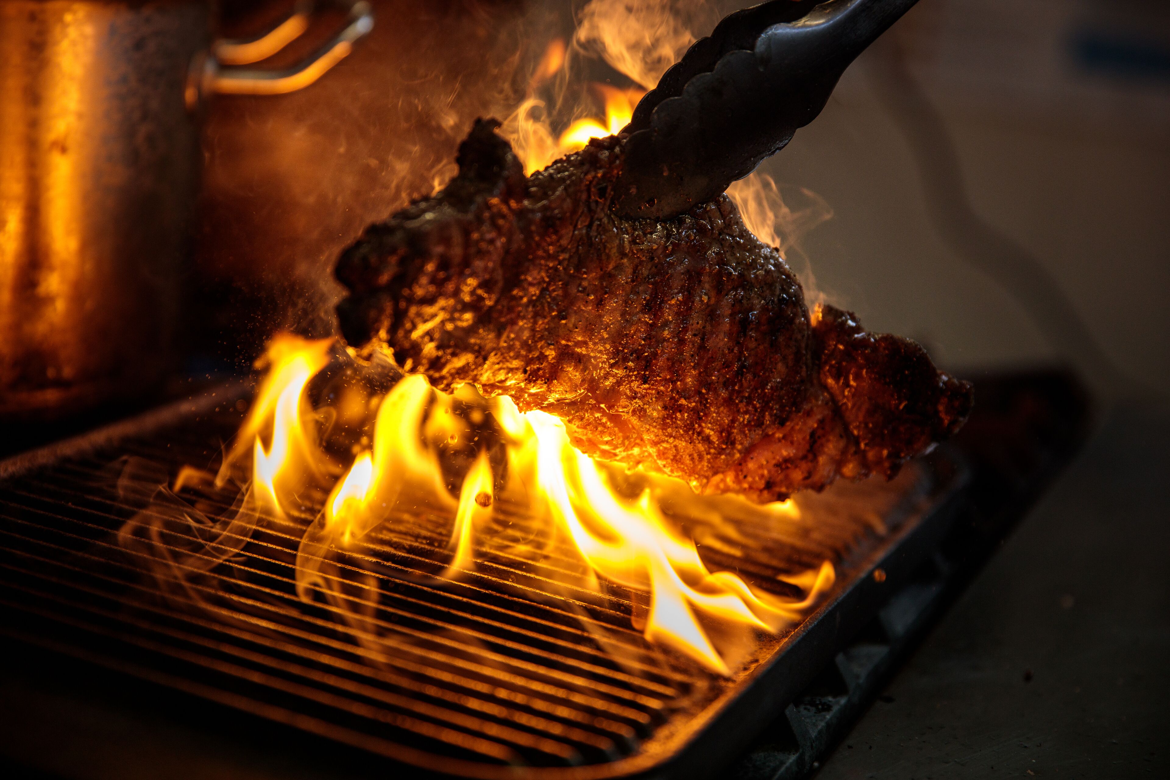 breakfast, lunch, dinner served; garden views