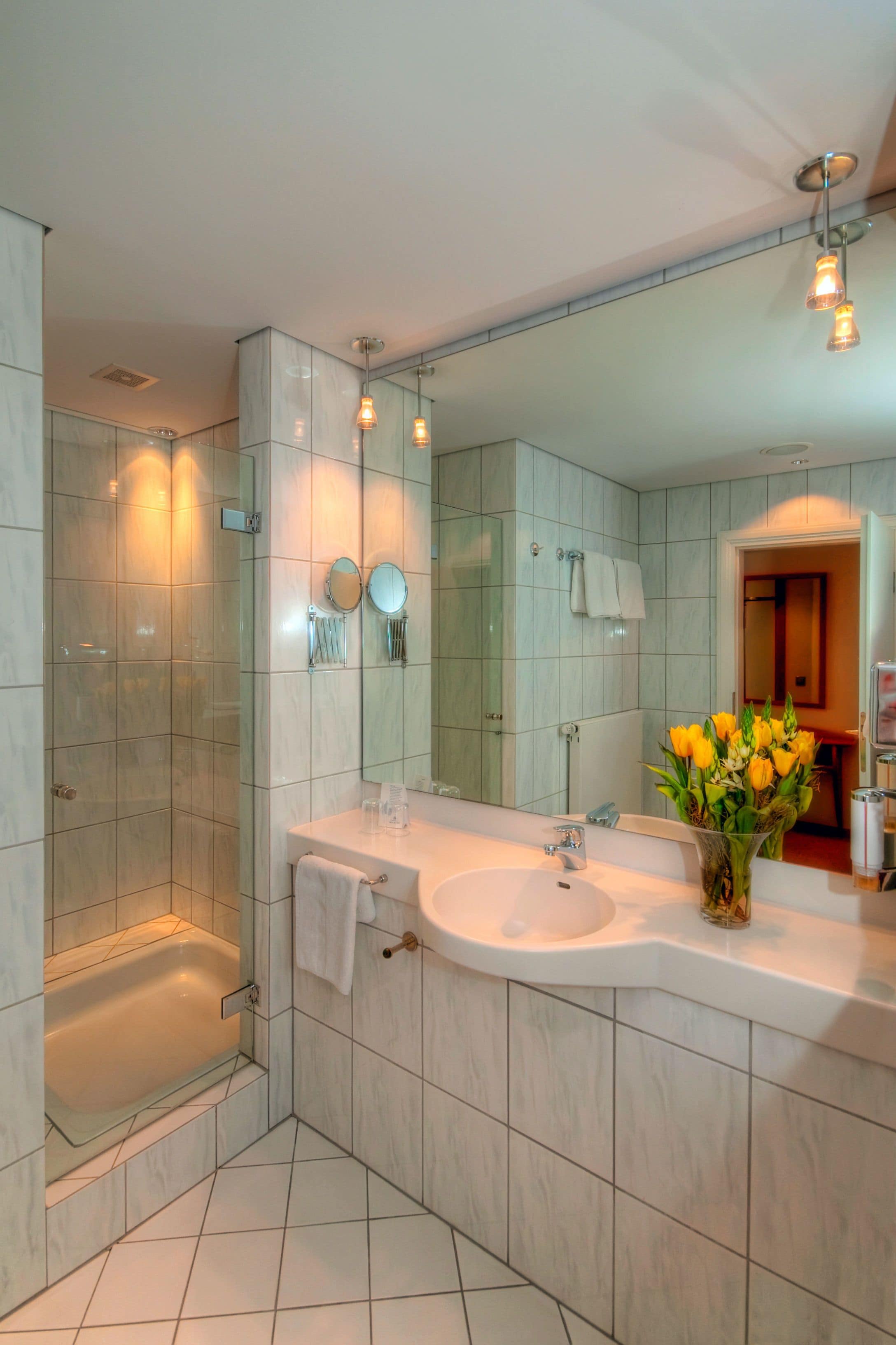 double room | bathroom | free toiletries, hair dryer, towels