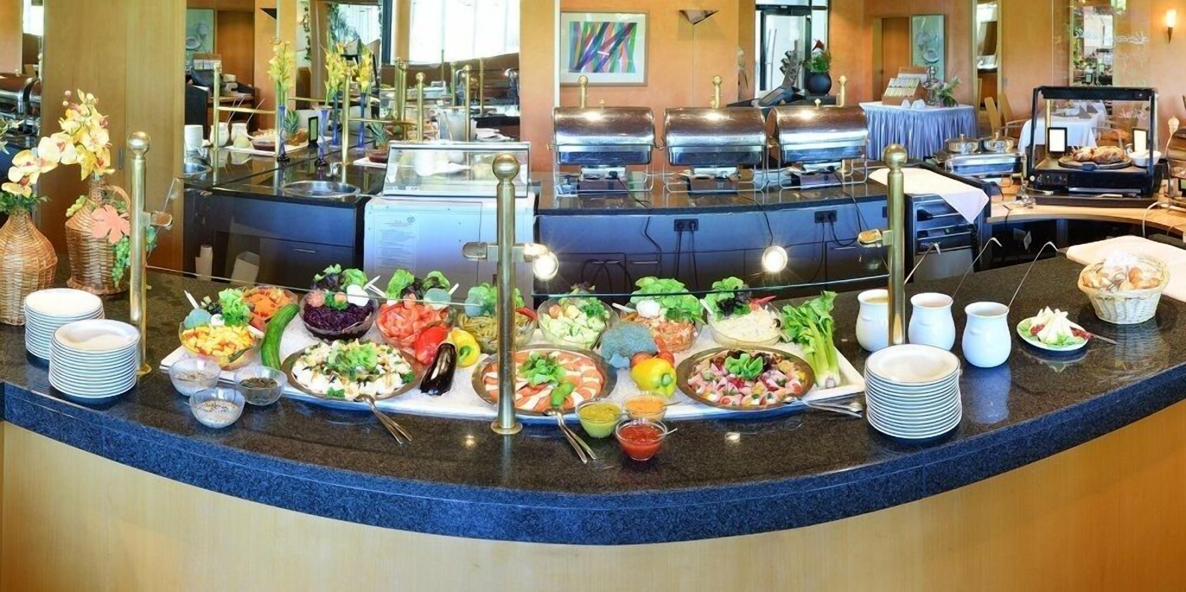 Tägliches Frühstücksbuffet gegen Gebühr