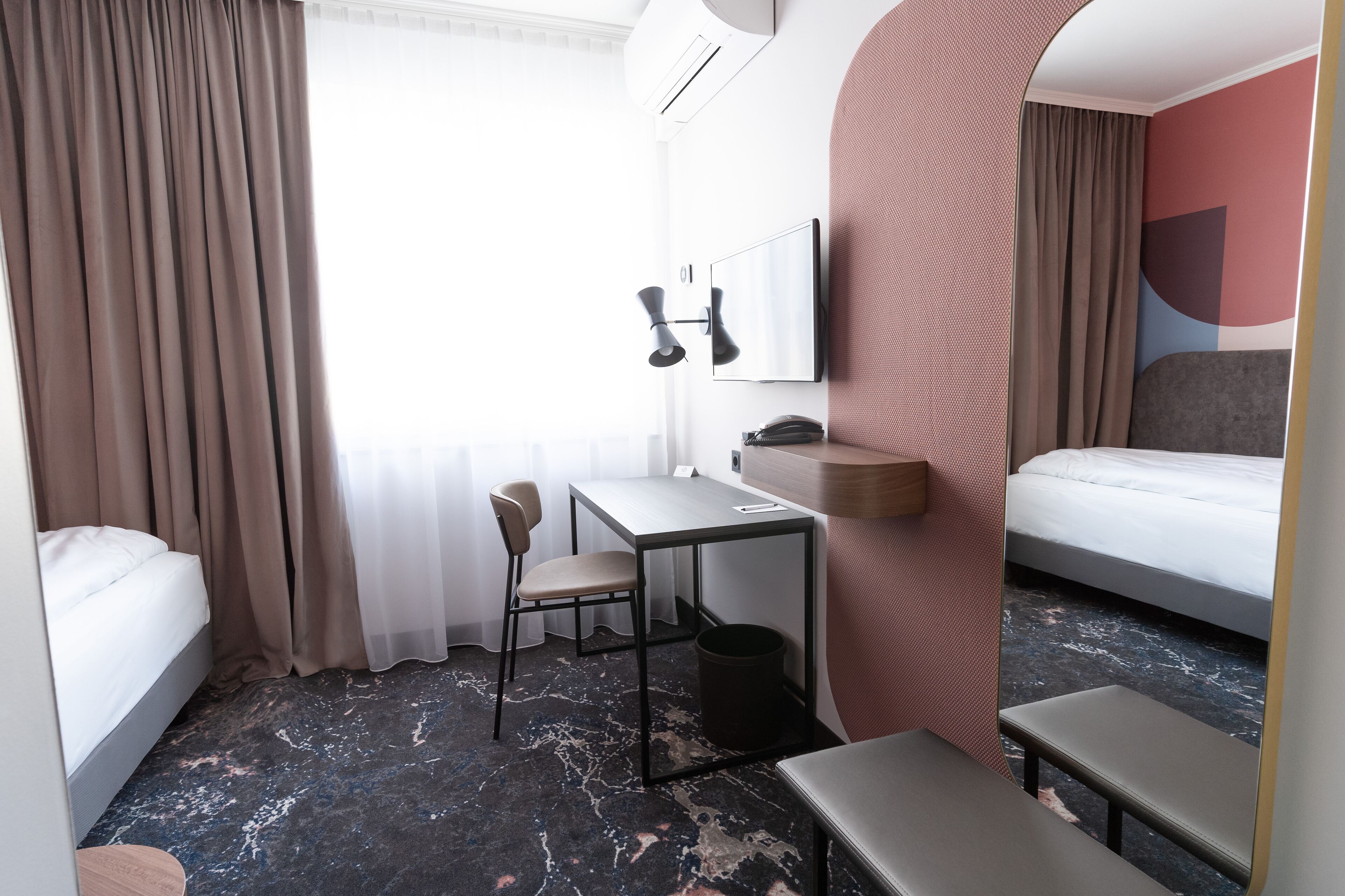 Kamar