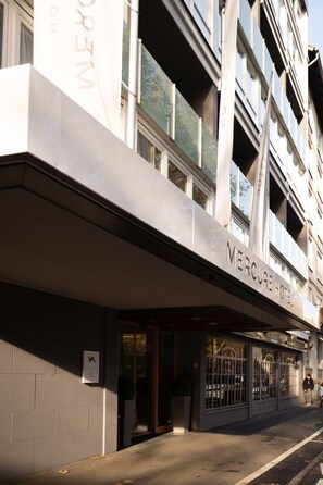 Entrée de l’hébergement