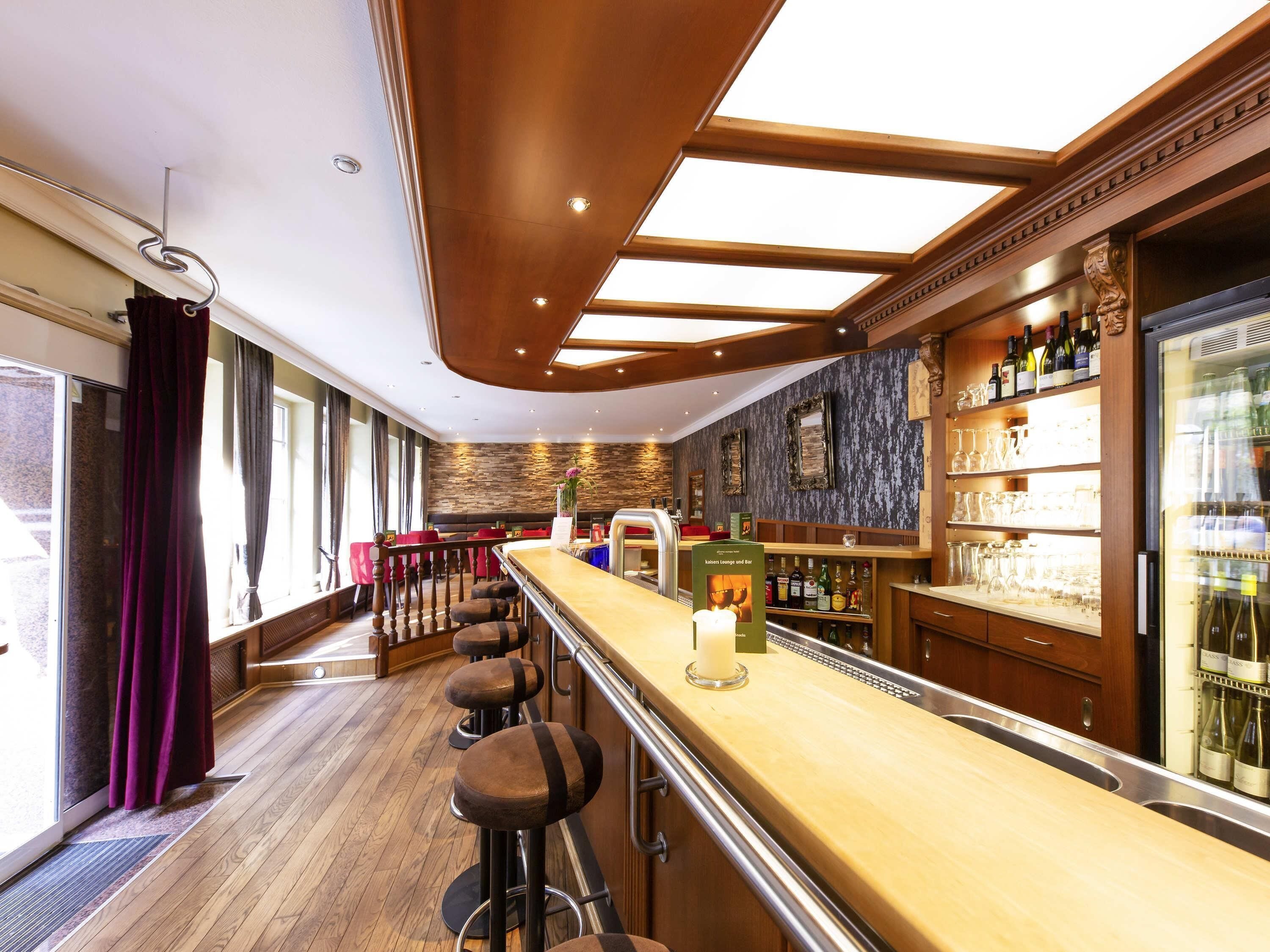 Bar (in der Unterkunft)