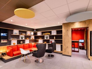 Exterior - ibis Bordeaux Centre Meriadeck (Bordeaux)