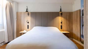 Sängtillbehör av högsta kvalitet, skrivbord och arbetsyta för laptop