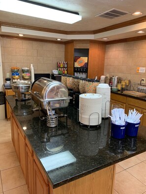 Free daily self-serve breakfast