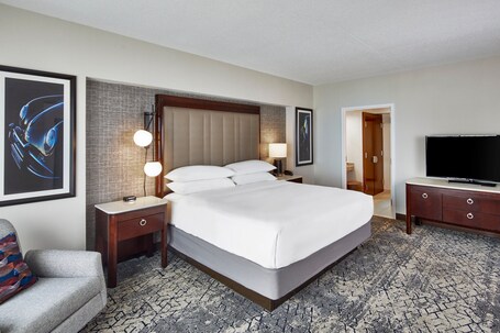 Sheraton Indianapolis Hotel at Keystone Crossing - Image 51