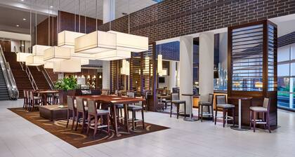 Sheraton Indianapolis Hotel at Keystone Crossing