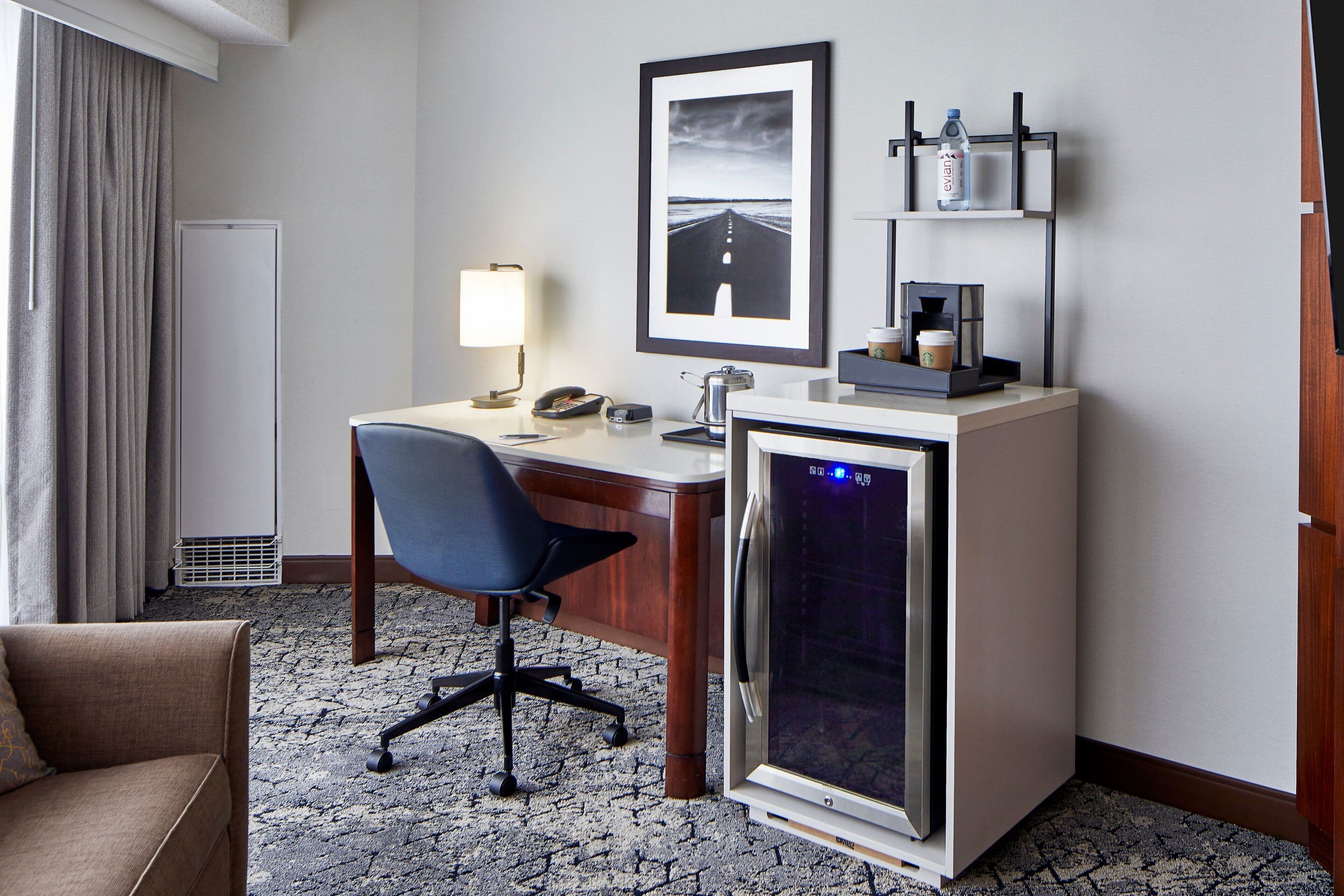 suite, 1 king bed with sofa bed | premium bedding, down duvets, pillow-top beds, in-room safe