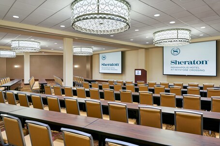 Sheraton Indianapolis Hotel at Keystone Crossing - Image 37