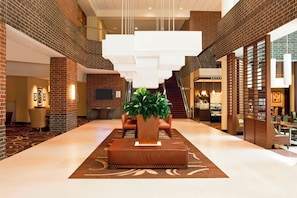 Lobby-Lounge