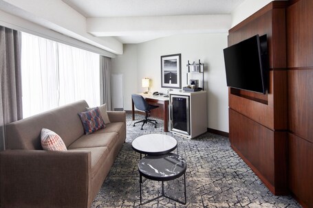 Sheraton Indianapolis Hotel at Keystone Crossing - Image 38