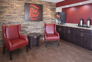 Unclassified image, 5 of 22, button - Red Roof Inn Champaign - University (Champaign)