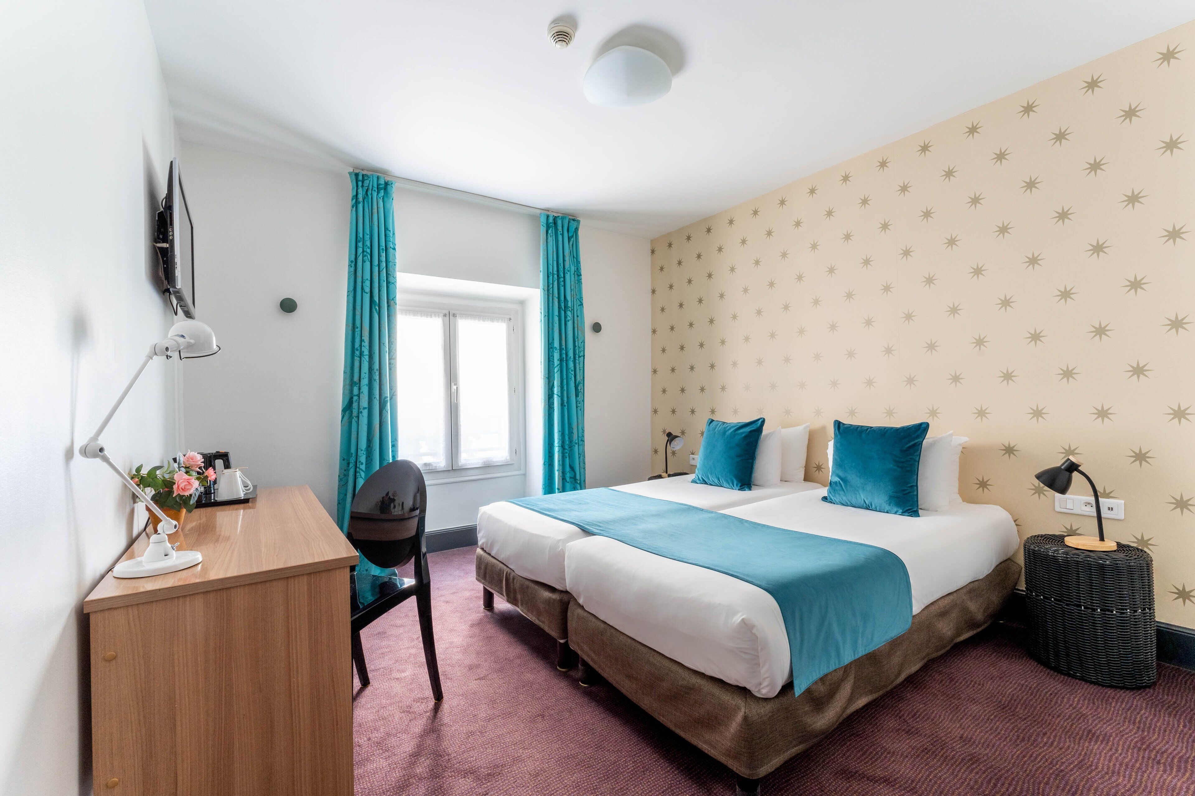 family room, 2 bedrooms  - complimentary soft minibar, courtesy tray, chromecast - digital press | minibar, in-room safe, desk, blackout curtains