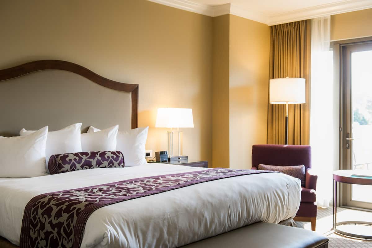 Premium bedding, pillowtop beds, in-room safe, desk