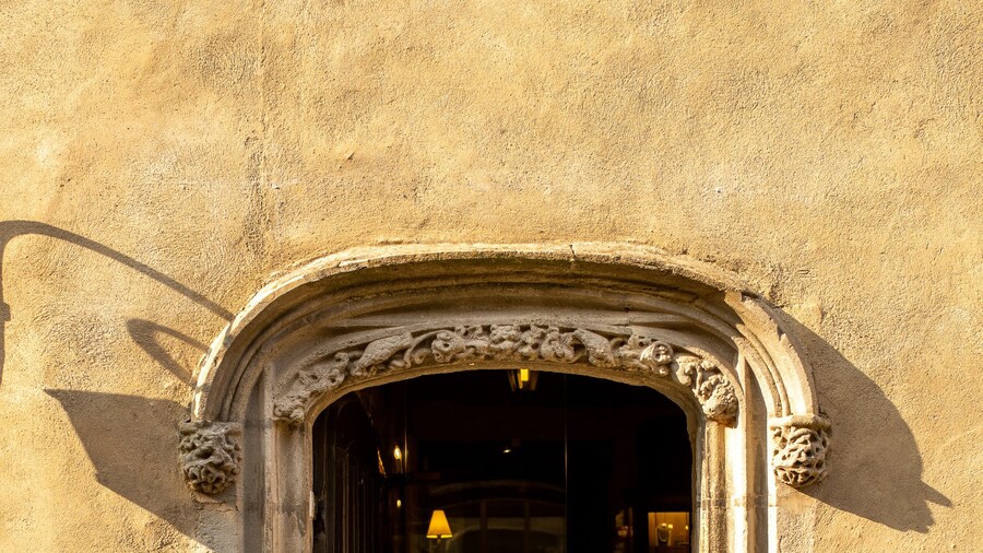 HÎtel Le Donjon - Coeur de la Cité Médiévale