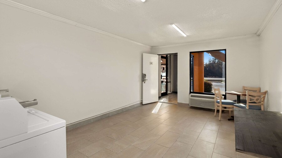 Rodeway Inn Lumberton Central