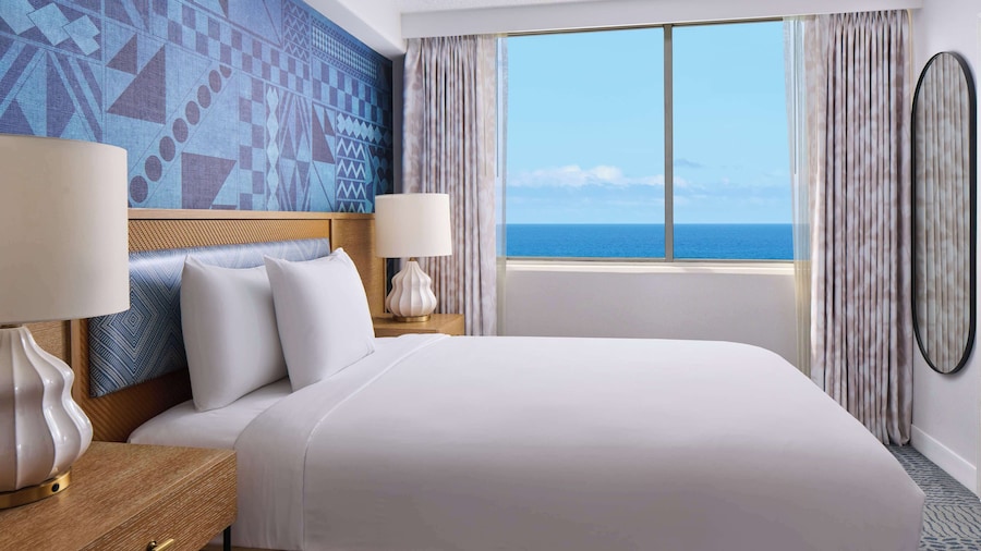 OUTRIGGER Waikiki Paradise Hotel