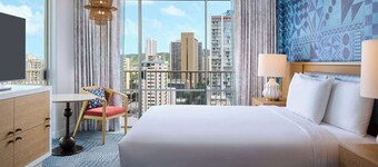 OUTRIGGER Waikiki Paradise Hotel