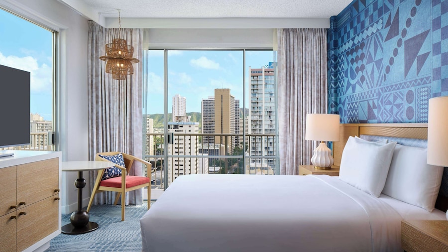 OUTRIGGER Waikiki Paradise Hotel