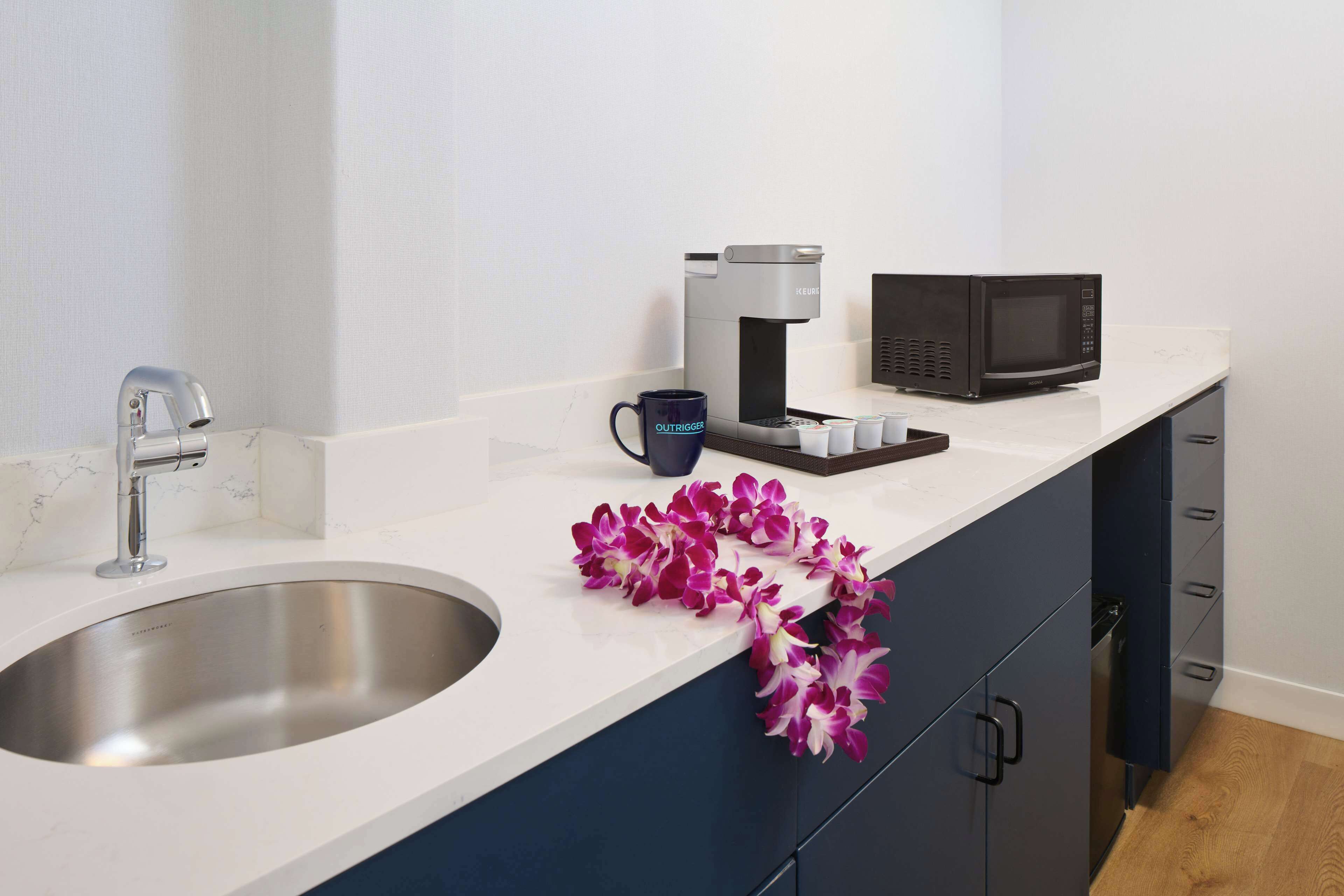 Studio, 2 Double Beds | Room amenity