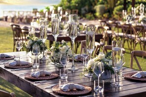 Banquet hall