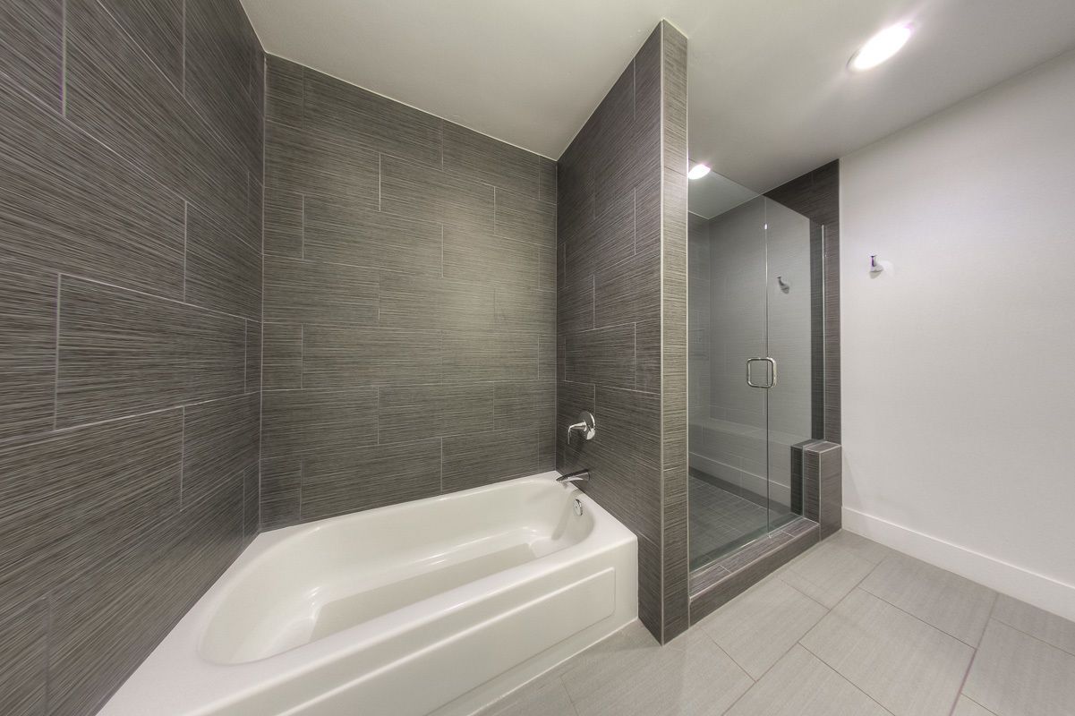 Photo - Oceanside Marina Suites