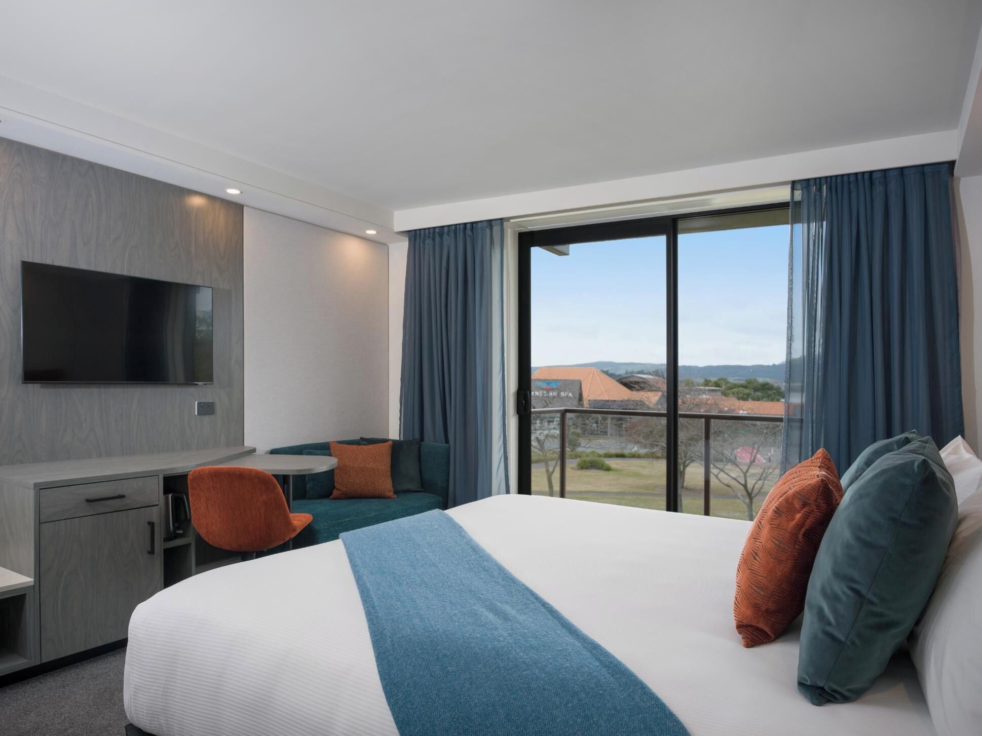 Superior-Zimmer, 1 King-Bett, Balkon (Lakefacing) | Ausblick vom Zimmer