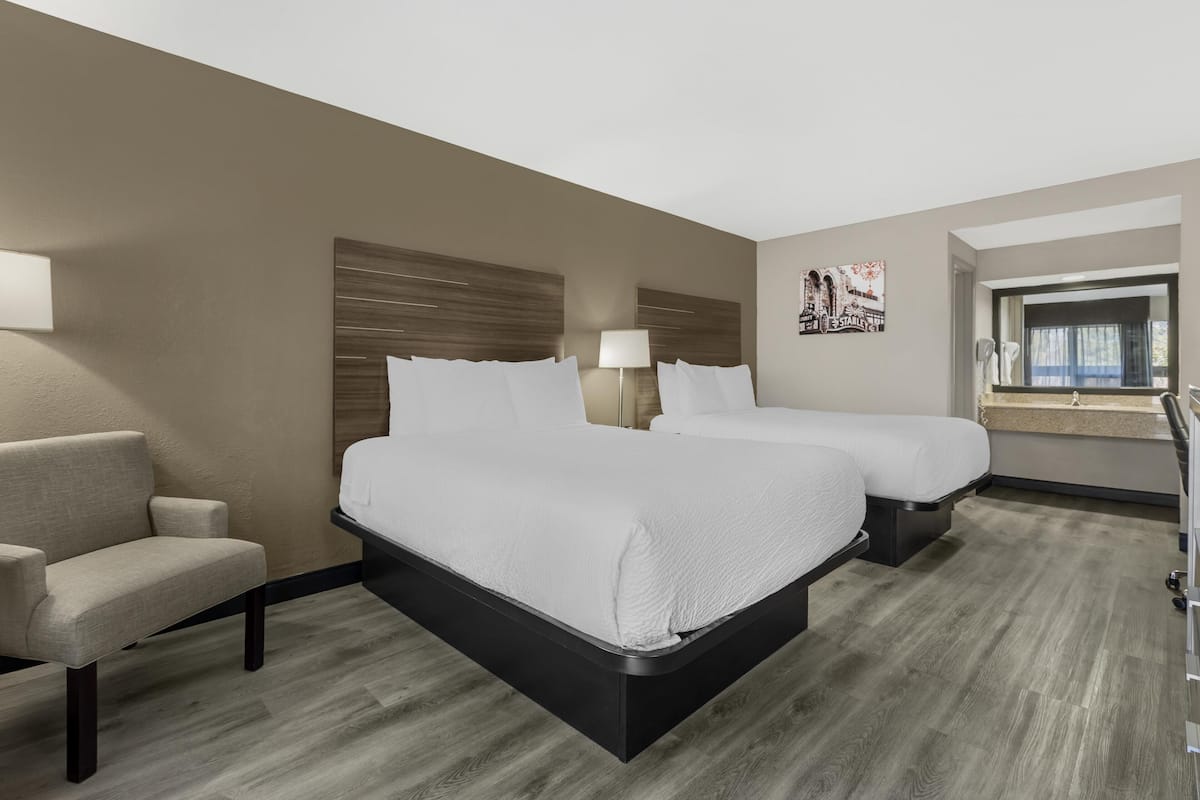 Standard Room, 2 Queen Beds, Non Smoking, Refrigerator & Microwave (Pet Friendly) | Premium bedding, down comforters, desk, laptop workspace