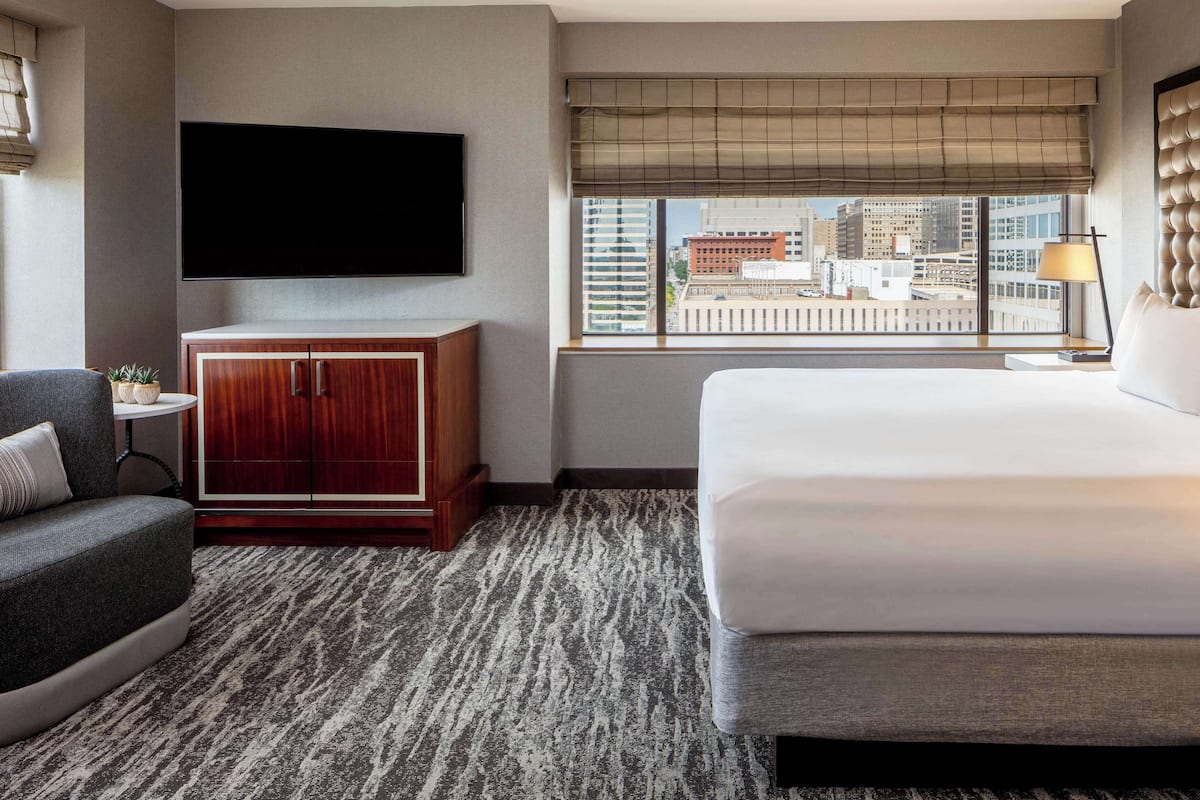 Junior Suite, 1 King Bed
