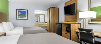 Quality Inn & Suites Greenville - Haywood Mall
