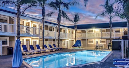 Beach Haven - Near Pacific Beach Park