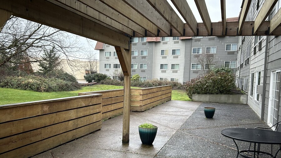 Country Inn & Suites by Radisson, Delta Park North Portland