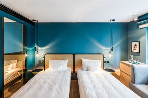 Superior Double Room | Egyptian cotton sheets, premium bedding, down comforters - Hotel Maximilian (Prague)