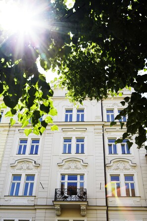 Exterior - Hotel Maximilian (Prague)