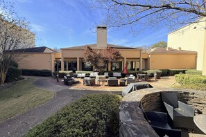 Exterior - Hotel Preston (Montgomery)