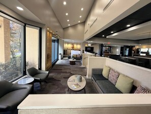 Exterior - Hotel Preston (Montgomery)