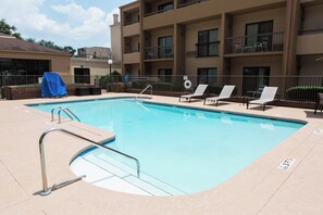Seasonal outdoor pool