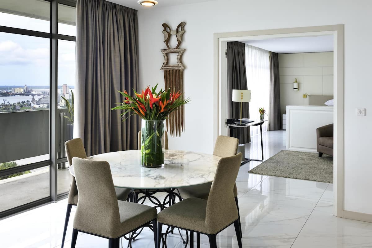 Presidential Suite, Multiple Beds, Balcony, Lagoon View | Egyptian cotton sheets, premium bedding, pillowtop beds, minibar