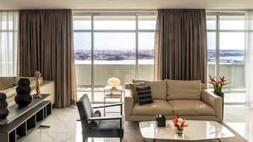 Presidential Suite, Multiple Beds, Balcony, Lagoon View