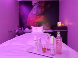 Couples treatment room(s), hot tub, steam room, Turkish bath/hammam